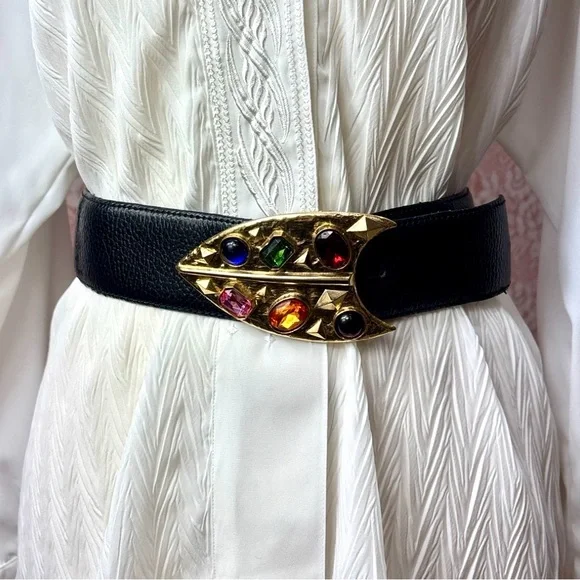 Laure de France Statement Leather Belt | Jewel Buckle | Made in France - Picture 7 of 8